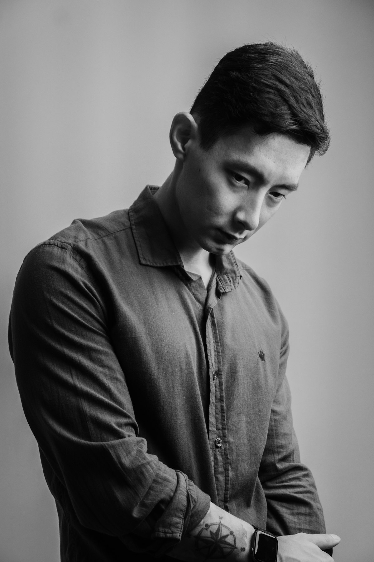 Portrait of Yuki Tanabe, therapist and scalp reading at ASAGIRI